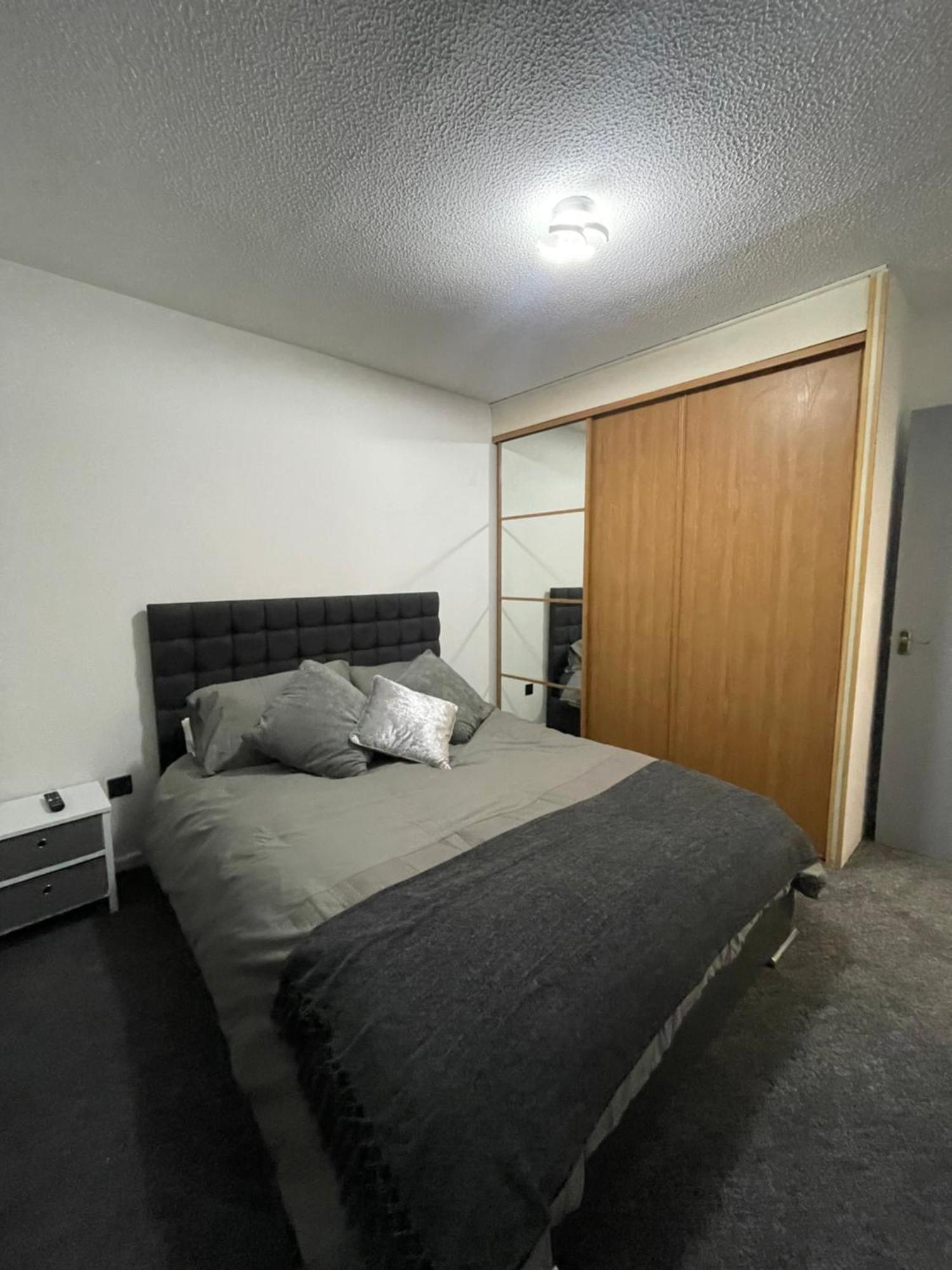Cardiff Bay Apartment With Parking Zewnętrze zdjęcie